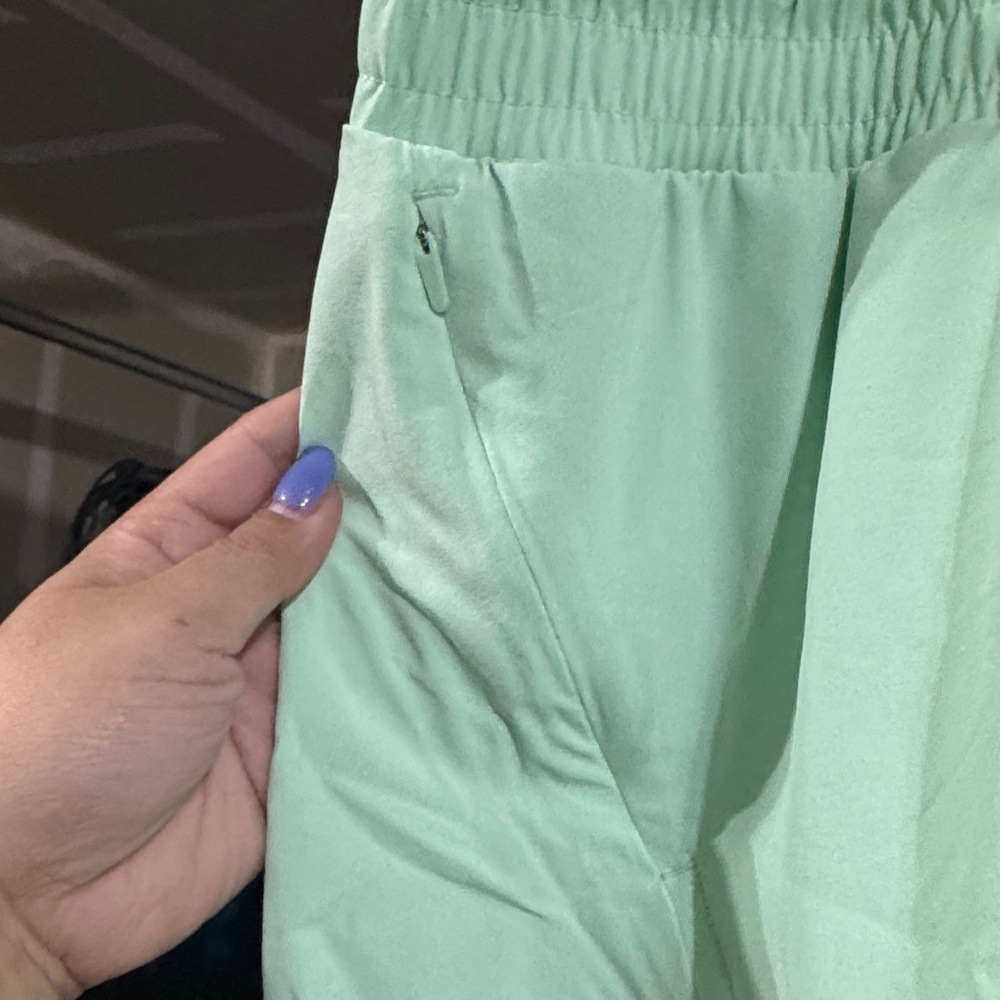 Size XXL All in Motion Light Green Athletic Shorts - Picture 4 of 6